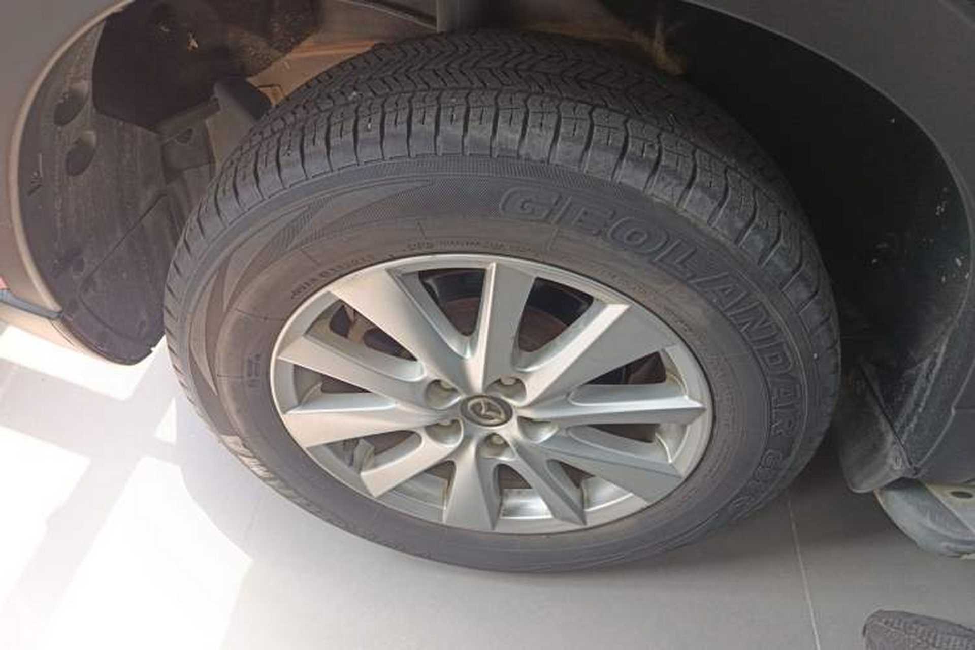 Used Mazda CX-5 2015 2.0L Automatic Two-Wheel Drive Urban Version Right Rear Wheel Hub