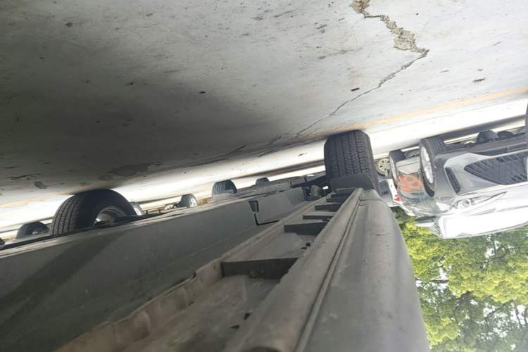 Used Mazda CX-5 2015 2.0L Automatic Two-Wheel Drive Urban Version Right Side Sill