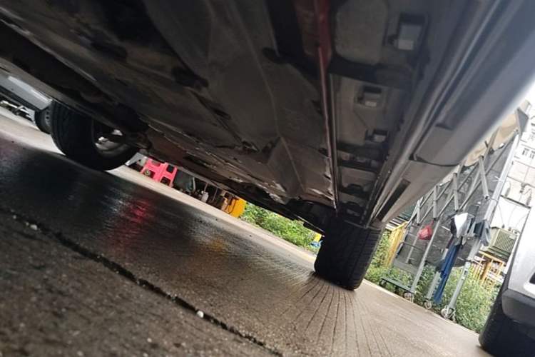 Used Mazda CX-5 2015 2.5L Automatic 4x4 Prestige Edition Right Side Sill