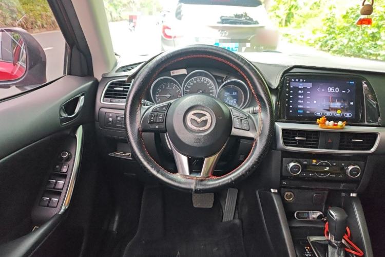 Used Mazda CX-5 2015 2.0L Automatic Two-Wheel Drive Urban Version Steering Wheel