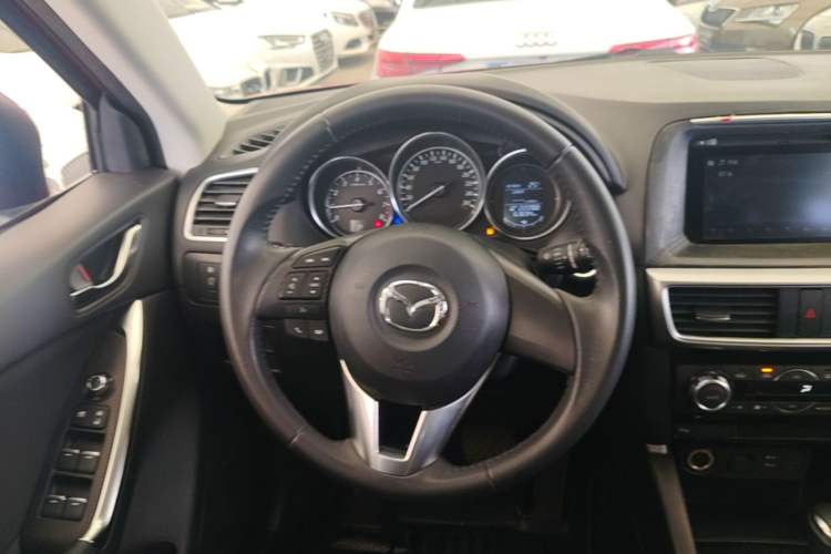 Used Mazda CX-5 2015 2.0L Automatic Two-Wheel Drive Urban Version Steering Wheel