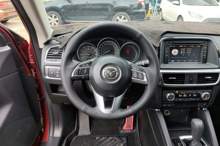 Used Mazda CX-5 2015 2.5L Automatic 4x4 Prestige Edition Steering Wheel