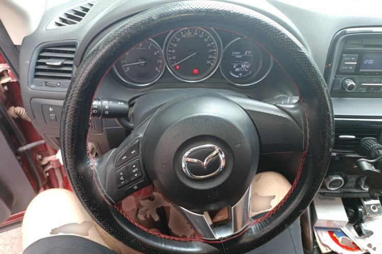 Used Mazda CX-5 2015 2.0L Manual Two-Wheel Drive Comfort Version Steering Wheel