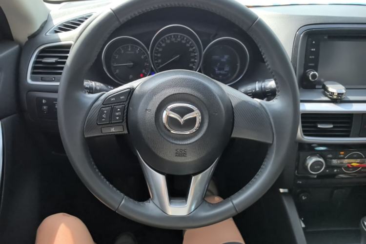 Used Mazda CX-5 2015 2.0L Automatic Two-Wheel Drive Urban Version Steering Wheel
