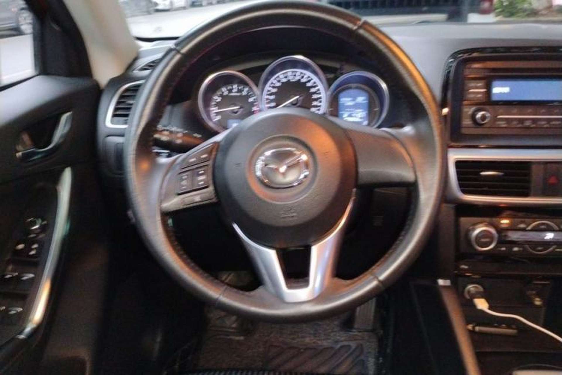 Used Mazda CX-5 2015 2.0L Automatic Two-Wheel Drive Urban Version Steering Wheel