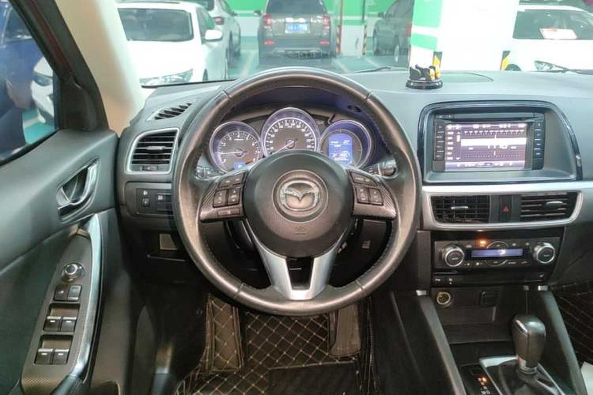 Used Mazda CX-5 2015 2.0L Automatic 4x4 Luxury Edition Steering Wheel