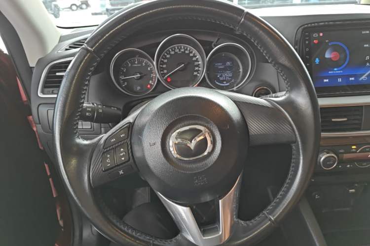 Used Mazda CX-5 2015 2.0L Automatic Two-Wheel Drive Urban Version Steering Wheel