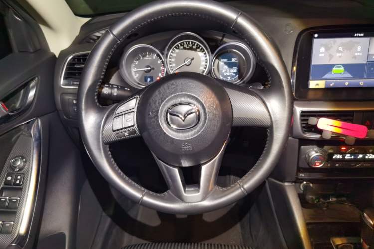 Used Mazda CX-5 2015 2.0L Automatic Two-Wheel Drive Urban Version Steering Wheel