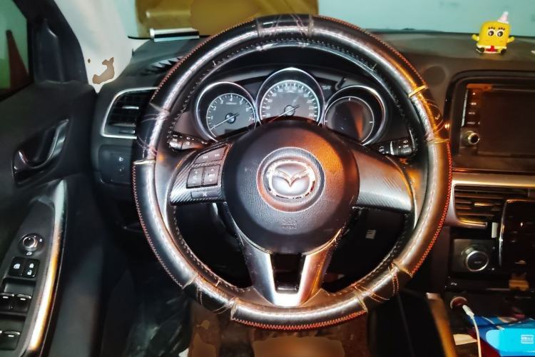 Used Mazda CX-5 2015 2.0L Automatic Two-Wheel Drive Urban Version Steering Wheel