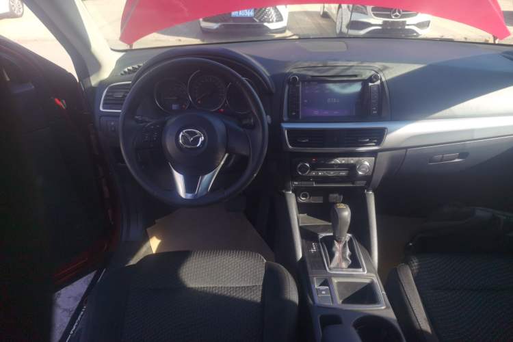 Used Mazda CX-5 2015 2.0L Automatic Two-Wheel Drive Urban Version Steering Wheel