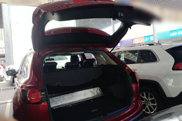Used Mazda CX-5 2015 2.0L Automatic Two-Wheel Drive Urban Version Trunk