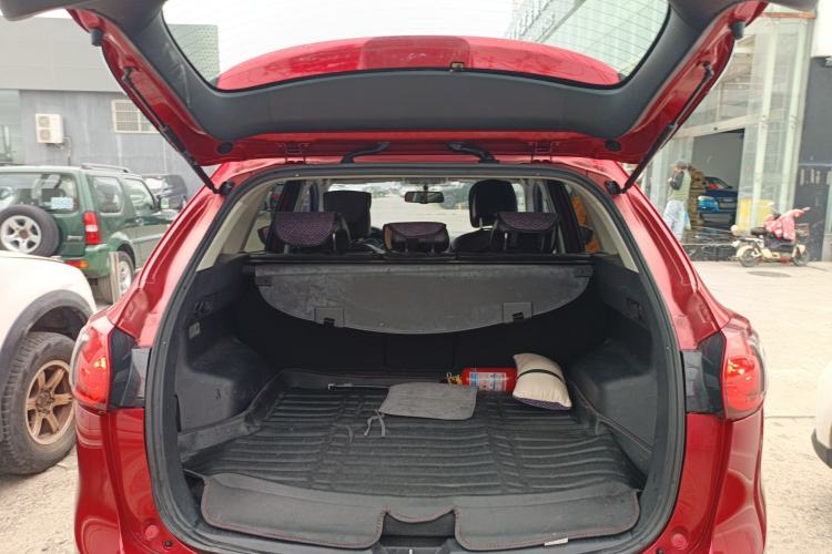 Used Mazda CX-5 2015 2.0L Automatic 4x4 Luxury Edition Trunk