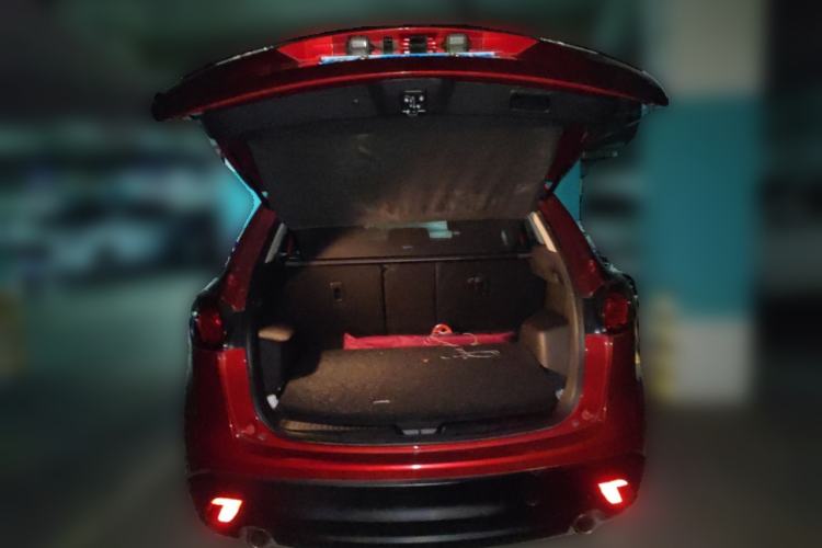 Used Mazda CX-5 2015 2.0L Automatic Two-Wheel Drive Urban Version Trunk