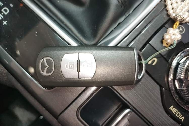 Used Mazda CX-5 2015 2.0L Automatic Two-Wheel Drive Urban Version Vehicle Key