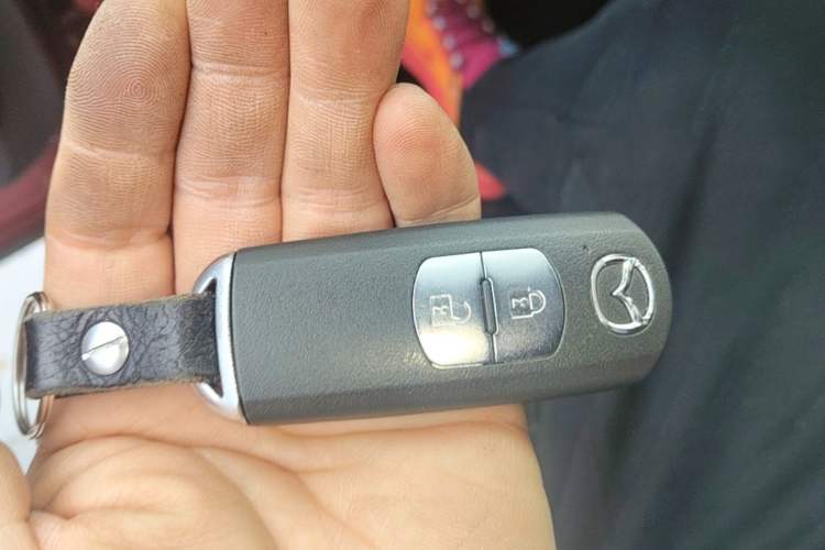 Used Mazda CX-5 2015 2.0L Automatic Two-Wheel Drive Urban Version Vehicle Key