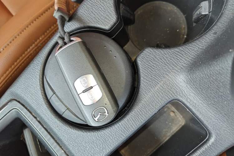 Used Mazda CX-5 2015 2.0L Automatic Two-Wheel Drive Urban Version Vehicle Key