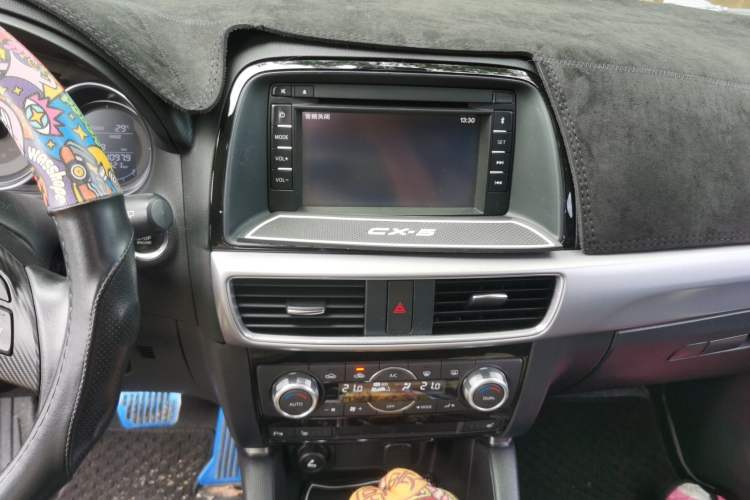 Used Mazda CX-5 2015 2.0L Automatic 4x4 Luxury Edition Audio And AC Panel