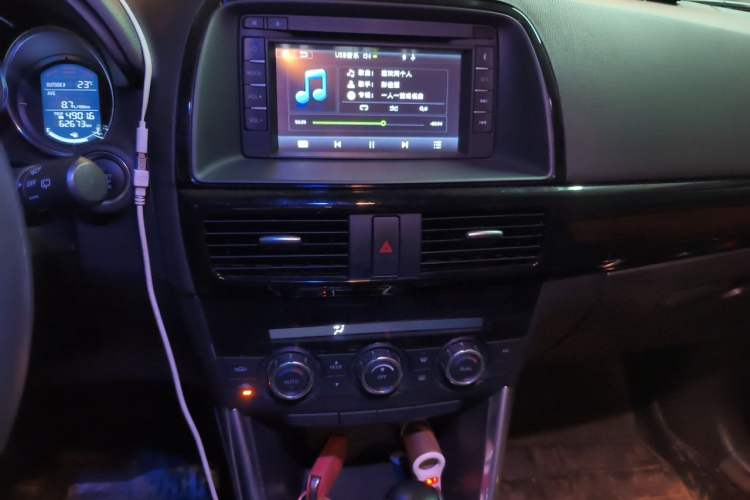 Used Mazda CX-5 2015 2.0L Automatic 2WD Comfort Edition Audio And AC Panel