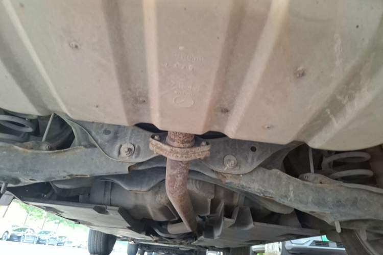 Used Mazda CX-5 2015 2.0L Automatic Two-Wheel Drive Urban Version Chassis Rear