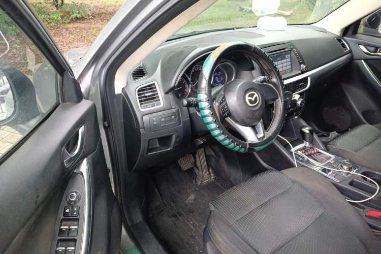 Used Mazda CX-5 2015 2.0L Automatic Two-Wheel Drive Urban Version Driver Seat