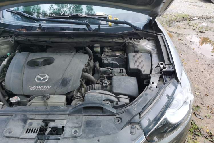 Used Mazda CX-5 2015 2.0L Automatic 4x4 Luxury Edition Engine Bay Left