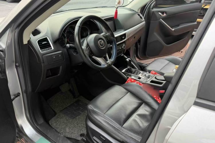 Used Mazda CX-5 2015 2.0L Automatic 4x4 Luxury Edition Exterior 5