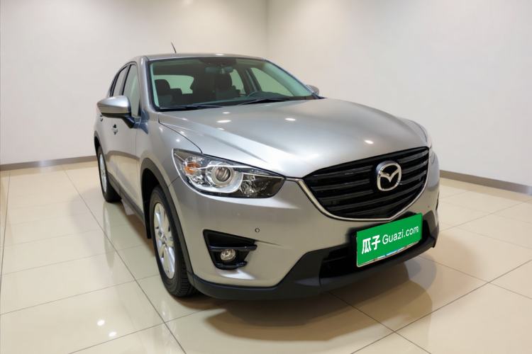 Used Mazda CX-5 2015 2.0L Automatic Two-Wheel Drive Urban Version Front Right 45 Deg
