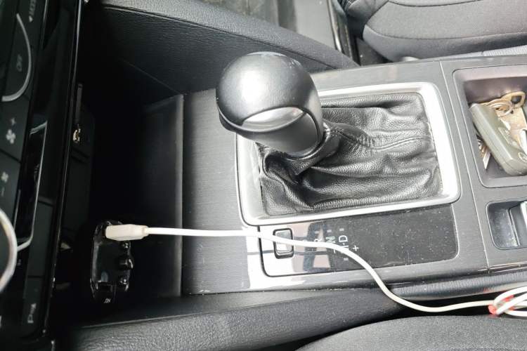 Used Mazda CX-5 2015 2.0L Automatic Two-Wheel Drive Urban Version Gear Lever