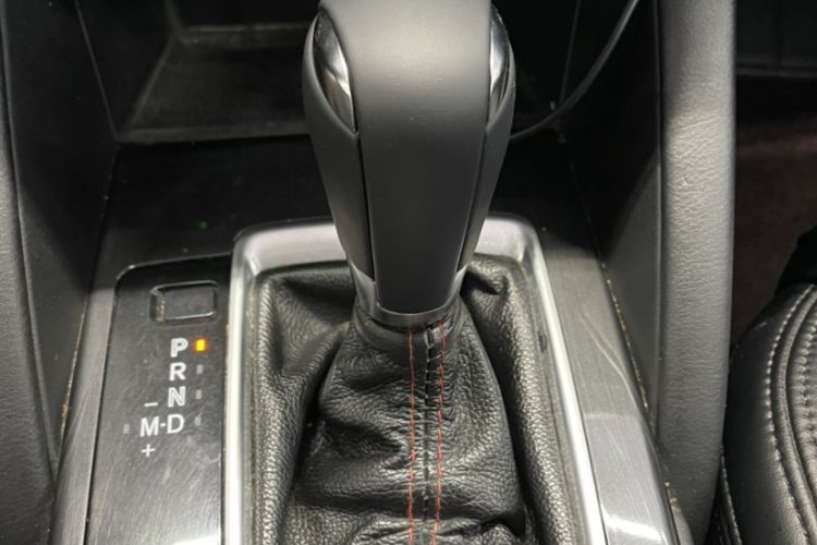 Used Mazda CX-5 2015 2.5L Automatic 4x4 Prestige Edition Gear Lever