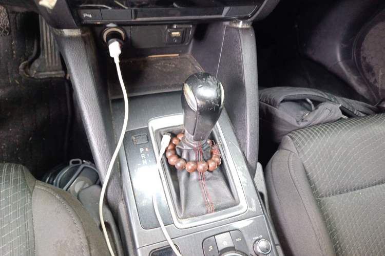 Used Mazda CX-5 2015 2.0L Automatic Two-Wheel Drive Urban Version Gear Lever