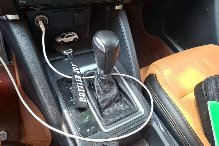 Used Mazda CX-5 2015 2.0L Automatic Two-Wheel Drive Urban Version Gear Lever