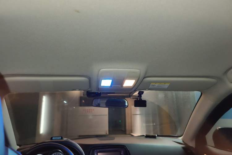Used Mazda CX-5 2015 2.0L Automatic 2WD Comfort Edition Headliner