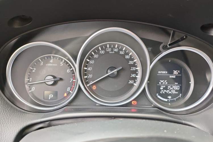 Used Mazda CX-5 2015 2.0L Automatic Two-Wheel Drive Urban Version Instrument Cluster