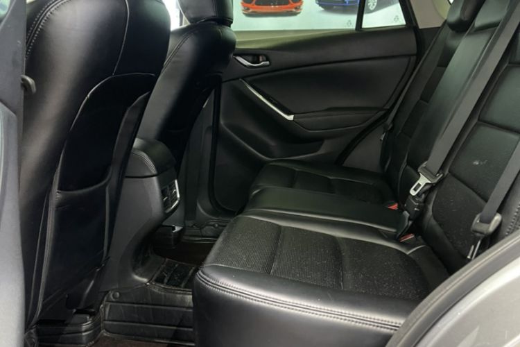 Used Mazda CX-5 2015 2.5L Automatic 4x4 Prestige Edition Interior 4