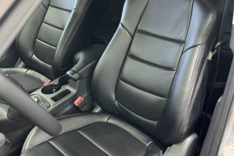Used Mazda CX-5 2015 2.5L Automatic 4x4 Prestige Edition Left Front Seat