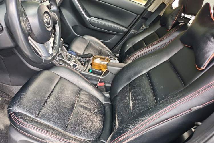 Used Mazda CX-5 2015 2.0L Automatic Two-Wheel Drive Urban Version Left Front Seat