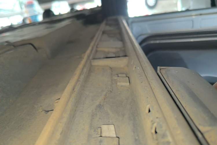 Used Mazda CX-5 2015 2.5L Automatic 4x4 Prestige Edition Left Side Sill