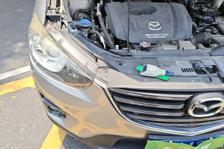 Used Mazda CX-5 2015 2.0L Automatic Two-Wheel Drive Urban Version Right Front Headlight