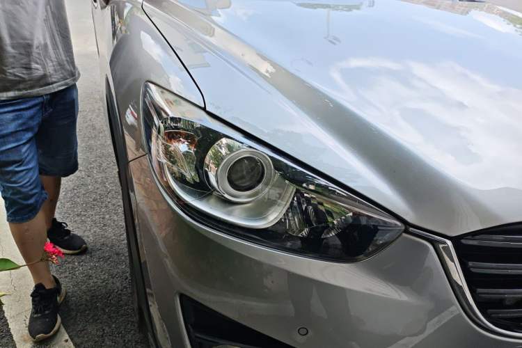 Used Mazda CX-5 2015 2.0L Automatic Two-Wheel Drive Urban Version Right Front Headlight