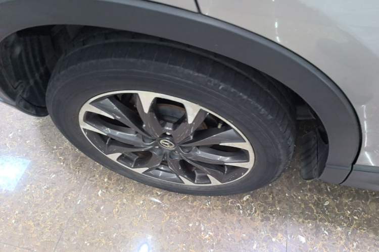 Used Mazda CX-5 2015 2.5L Automatic 4x4 Prestige Edition Right Rear Wheel Hub