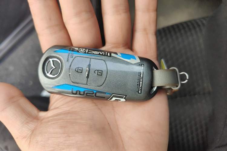 Used Mazda CX-5 2015 2.0L Automatic Two-Wheel Drive Urban Version Vehicle Key