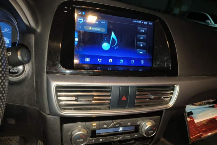 Used Mazda CX-5 2015 2.0L Automatic Two-Wheel Drive Urban Version Audio And AC Panel