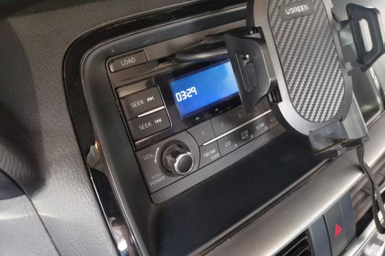 Used Mazda CX-5 2015 2.0L Automatic Two-Wheel Drive Urban Version Audio And AC Panel