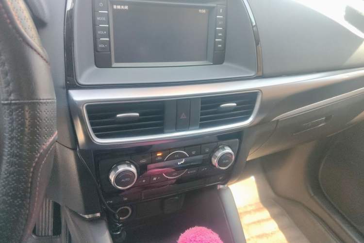 Used Mazda CX-5 2015 2.5L Automatic 4x4 Prestige Edition Audio And AC Panel