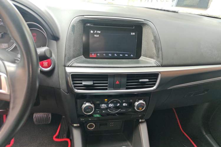 Used Mazda CX-5 2015 2.5L Automatic 4x4 Flagship Model Audio And AC Panel