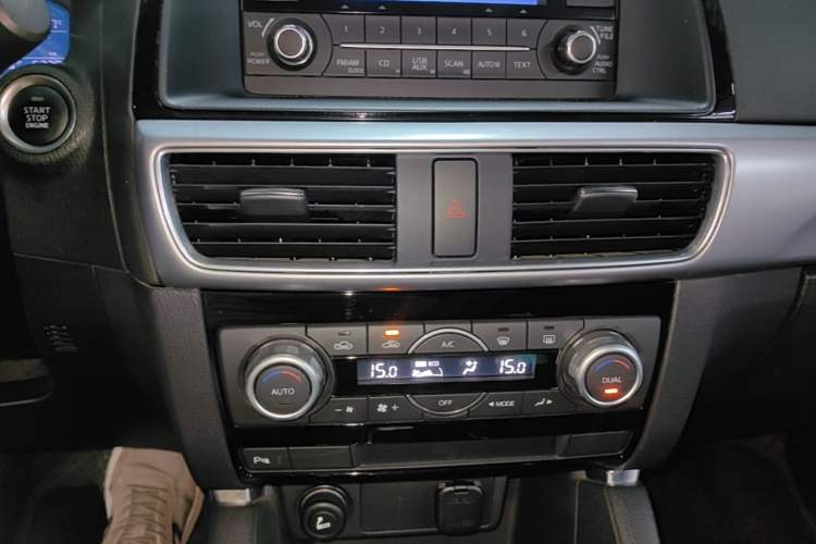 Used Mazda CX-5 2015 2.0L Automatic Two-Wheel Drive Urban Version Audio And AC Panel