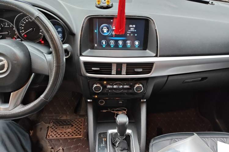 Used Mazda CX-5 2015 2.0L Automatic Two-Wheel Drive Urban Version Audio And AC Panel