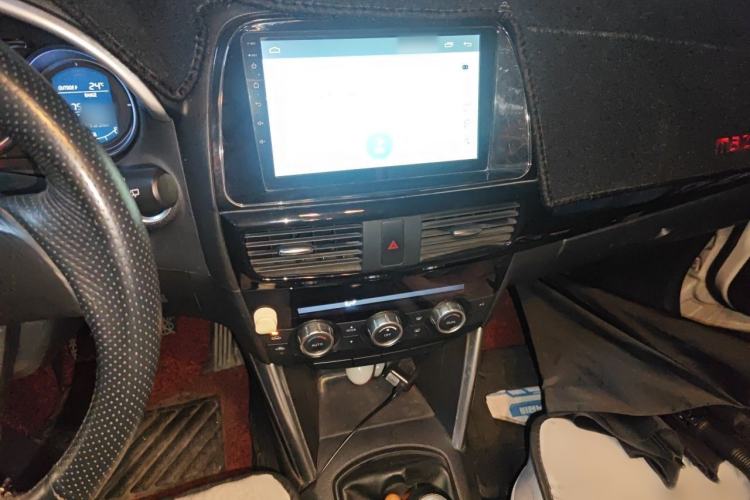 Used Mazda CX-5 2015 2.0L Manual Two-Wheel Drive Comfort Version Audio And AC Panel