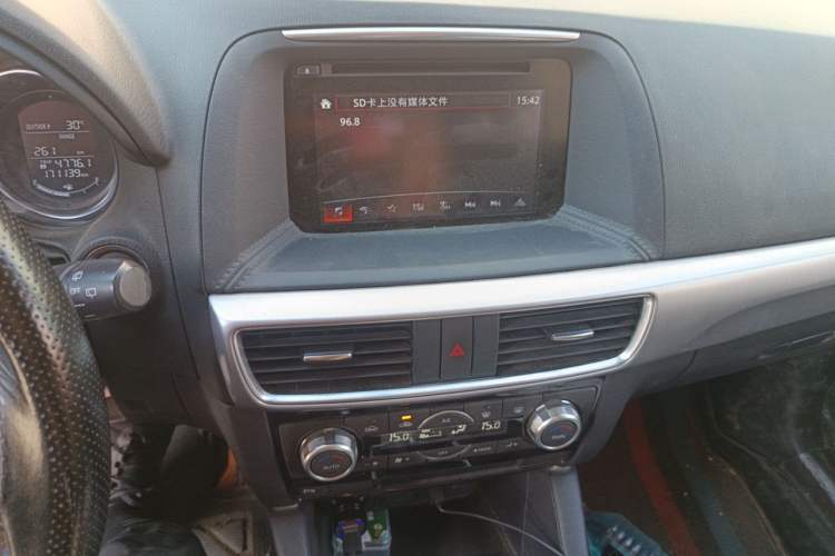 Used Mazda CX-5 2015 2.0L Automatic Two-Wheel Drive Urban Version Audio And AC Panel