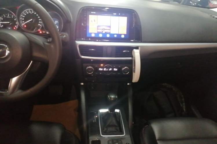 Used Mazda CX-5 2015 2.0L Automatic Two-Wheel Drive Urban Version Audio And AC Panel